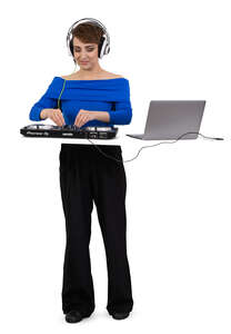 dj playing music