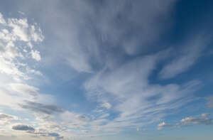 sky with diffrent small clouds