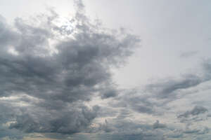 grey sky with grey clouds