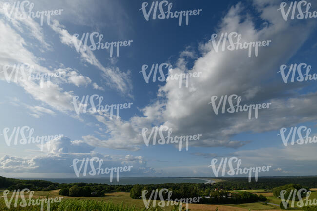sky view with some large cumulus clouds