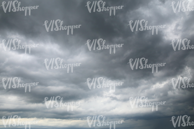 overcast sky with grey nimbus clouds